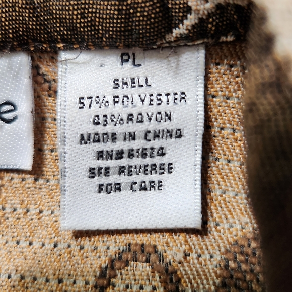 BRECKENRIDGE Size PL tapestry jacket. Shades of brown & tan. - Picture 4 of 7